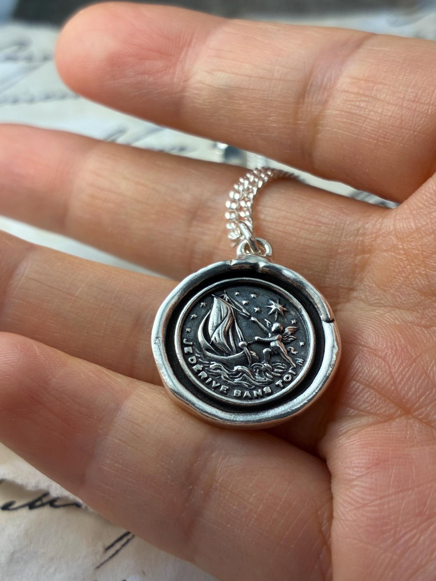 Silver Boat Wax Seal Pendant – “Je Devine Sans Tout Voir” – Sailboat & Star Symbol Necklace of Intuition, Hope, and Inner Guidance
